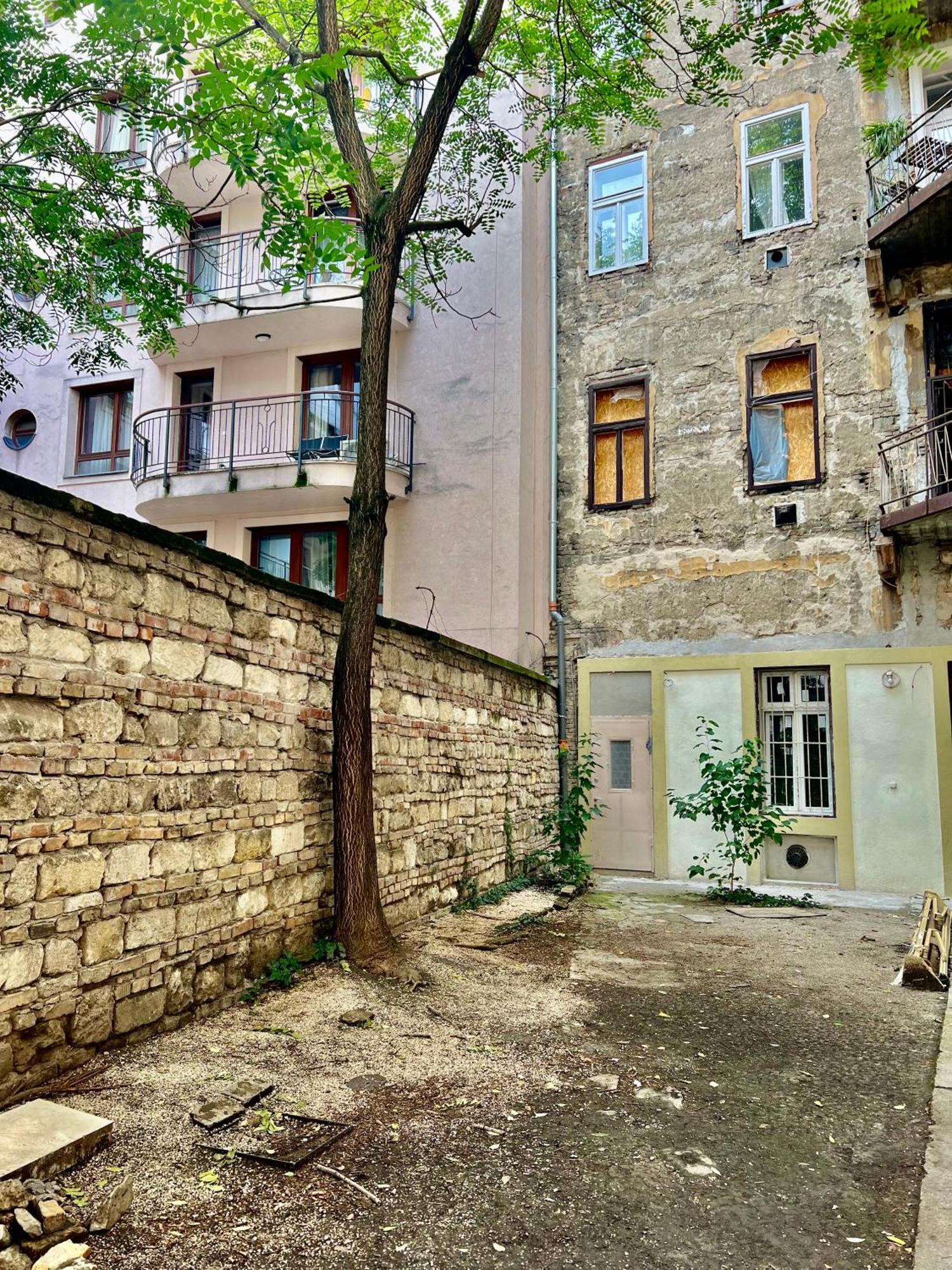 Gozsdu Court Bismarck Apartment Budapest Exterior photo